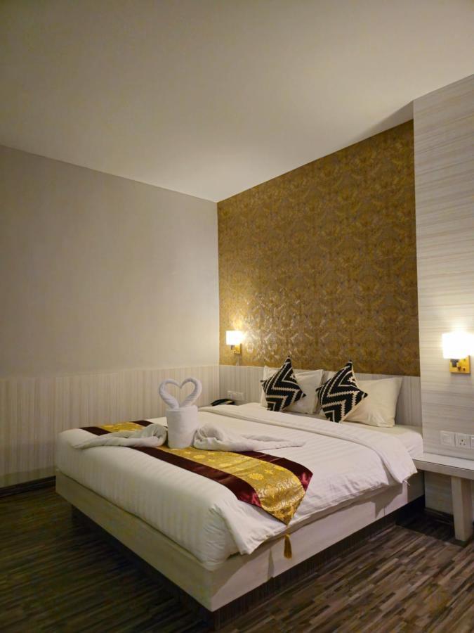 Grand Sydney Hotel Batam Exterior foto